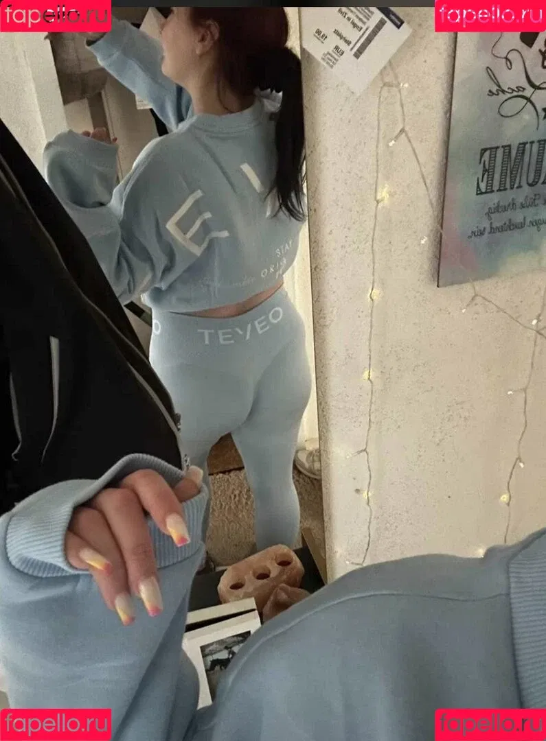 Nessi.rxh Onlyfans Photo Gallery 