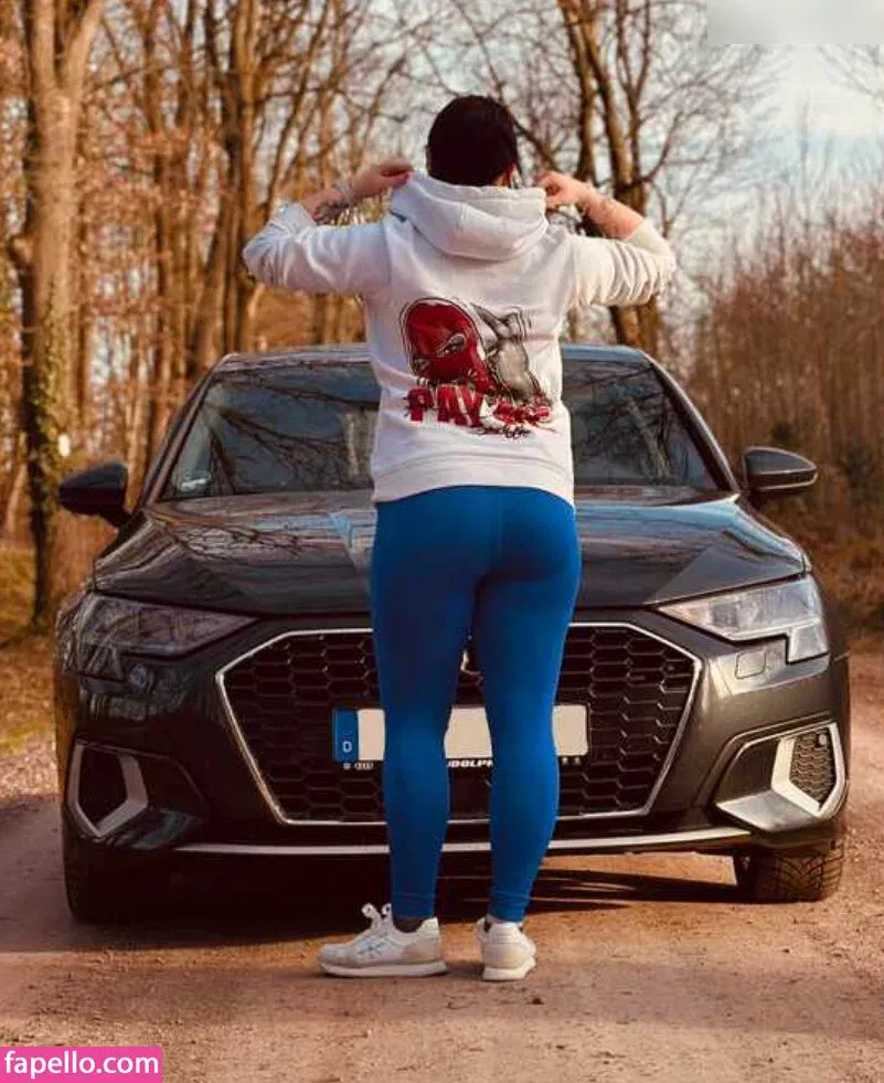 Nessi.rxh Onlyfans Photo Gallery 