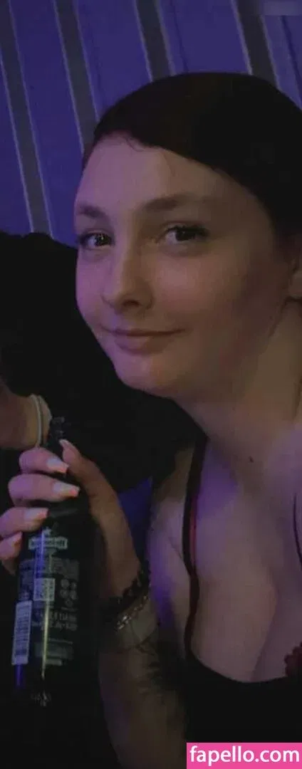 Nessi.rxh Onlyfans Photo Gallery 