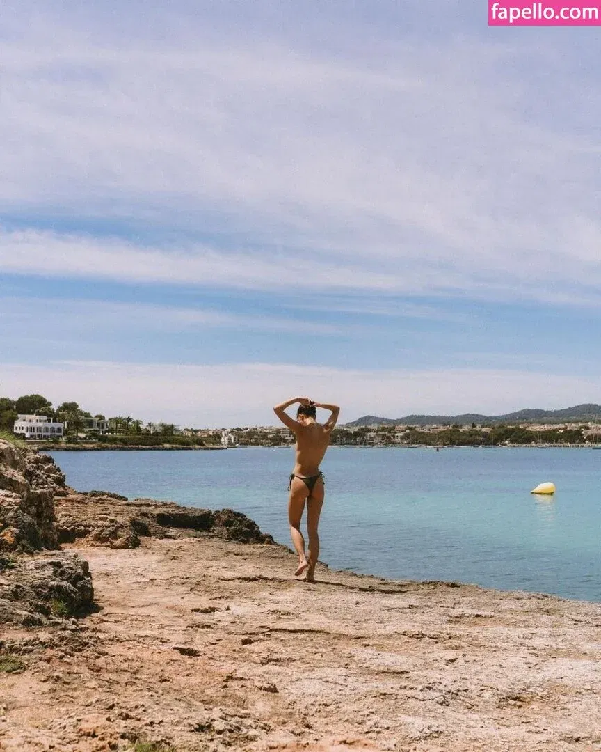 rebeccasbrow Onlyfans Photo Gallery 