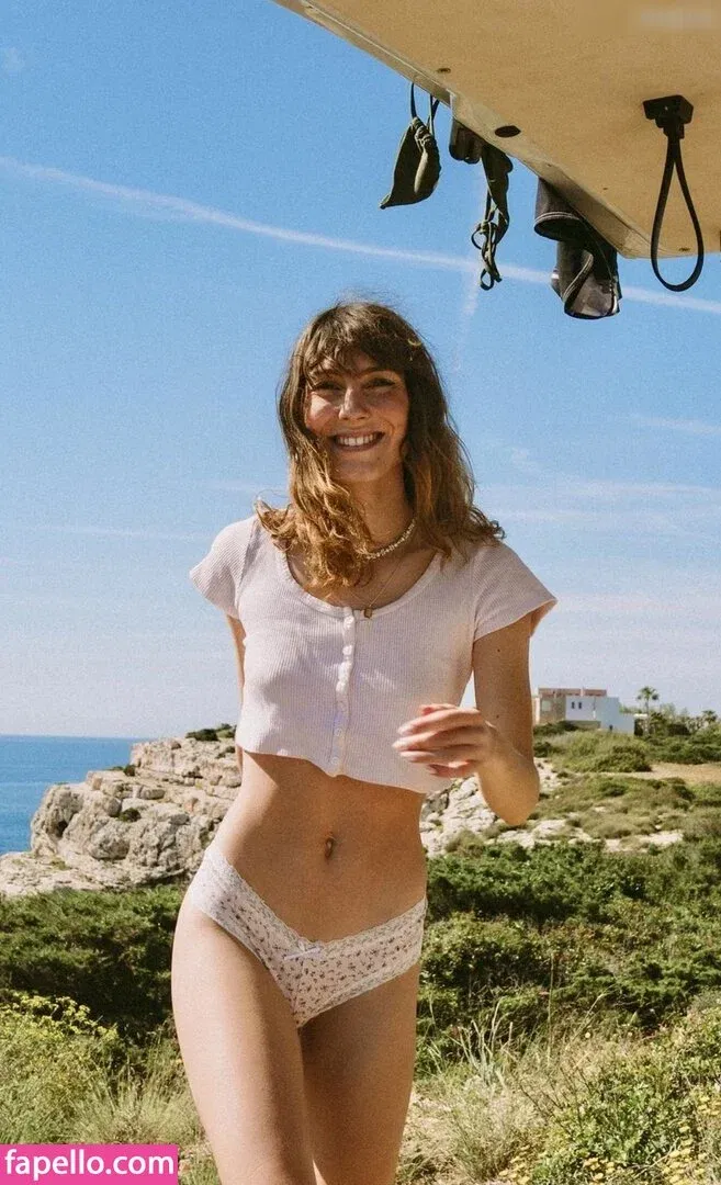 rebeccasbrow Onlyfans Photo Gallery 