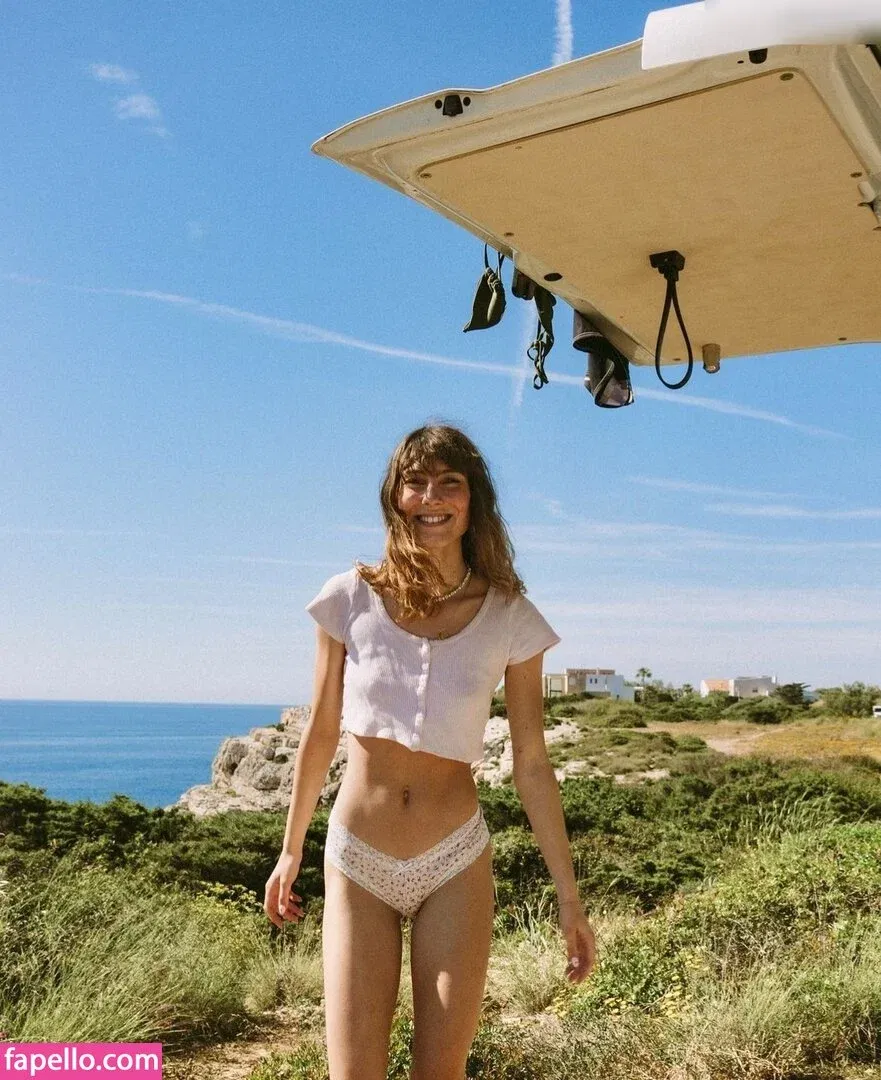 rebeccasbrow Onlyfans Photo Gallery 