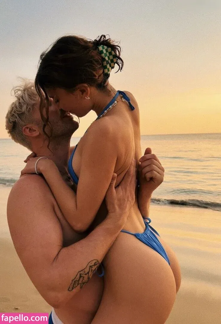 rebeccasbrow Onlyfans Photo Gallery 