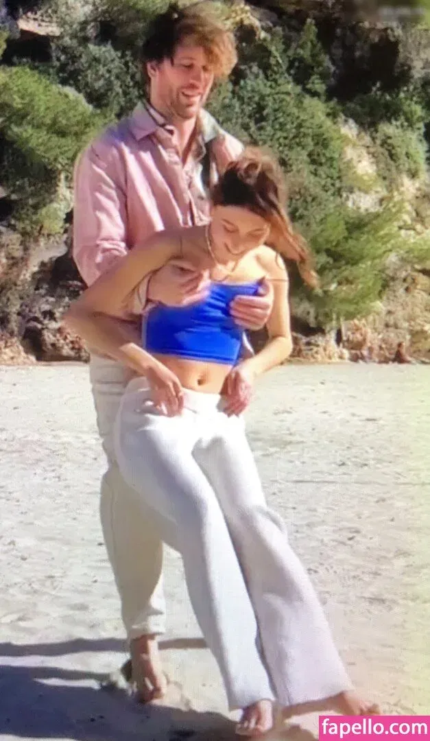 rebeccasbrow Onlyfans Photo Gallery 