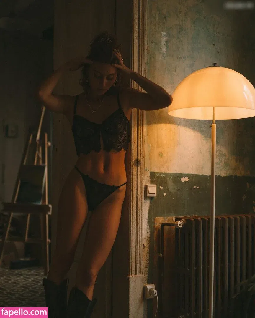 rebeccasbrow Onlyfans Photo Gallery 