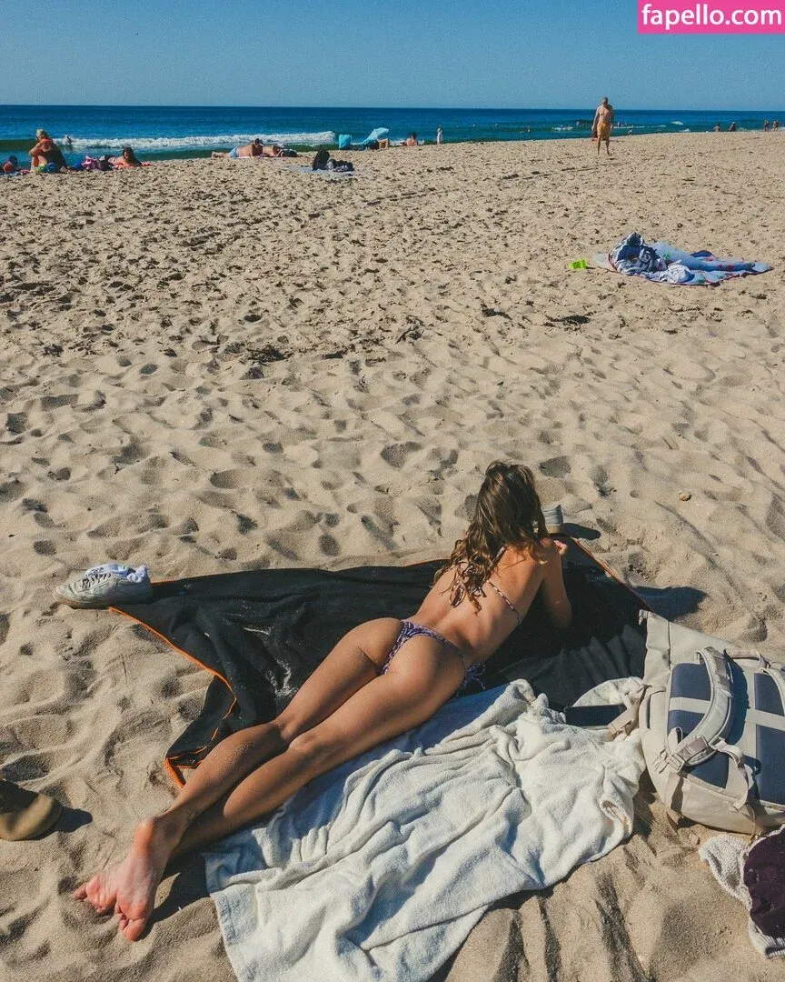 rebeccasbrow Onlyfans Photo Gallery 