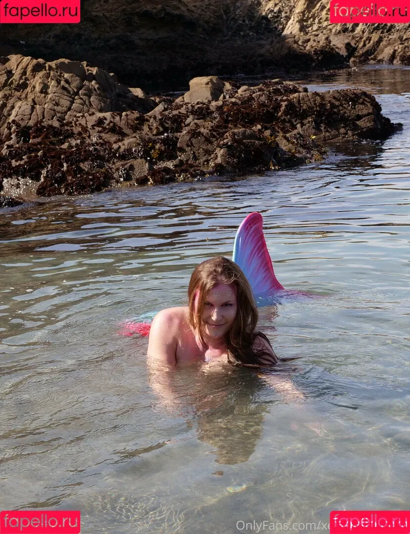 Xev Bellringer Onlyfans Photo Gallery 