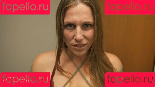 Xev Bellringer Onlyfans Photo Gallery 