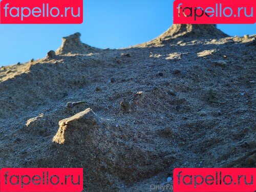 Xev Bellringer Onlyfans Photo Gallery 