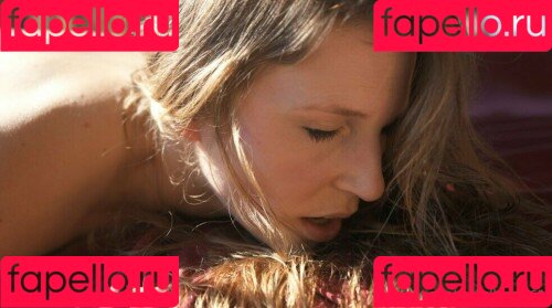 Xev Bellringer Onlyfans Photo Gallery 