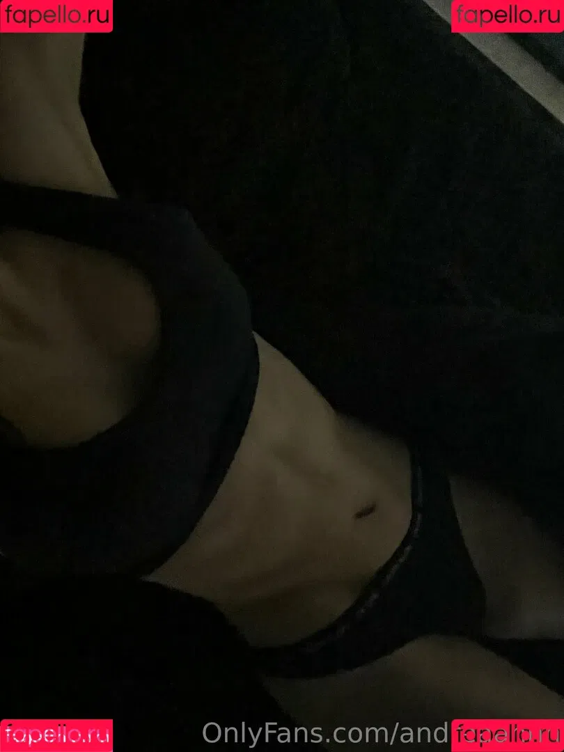 andreaannn Onlyfans Photo Gallery 