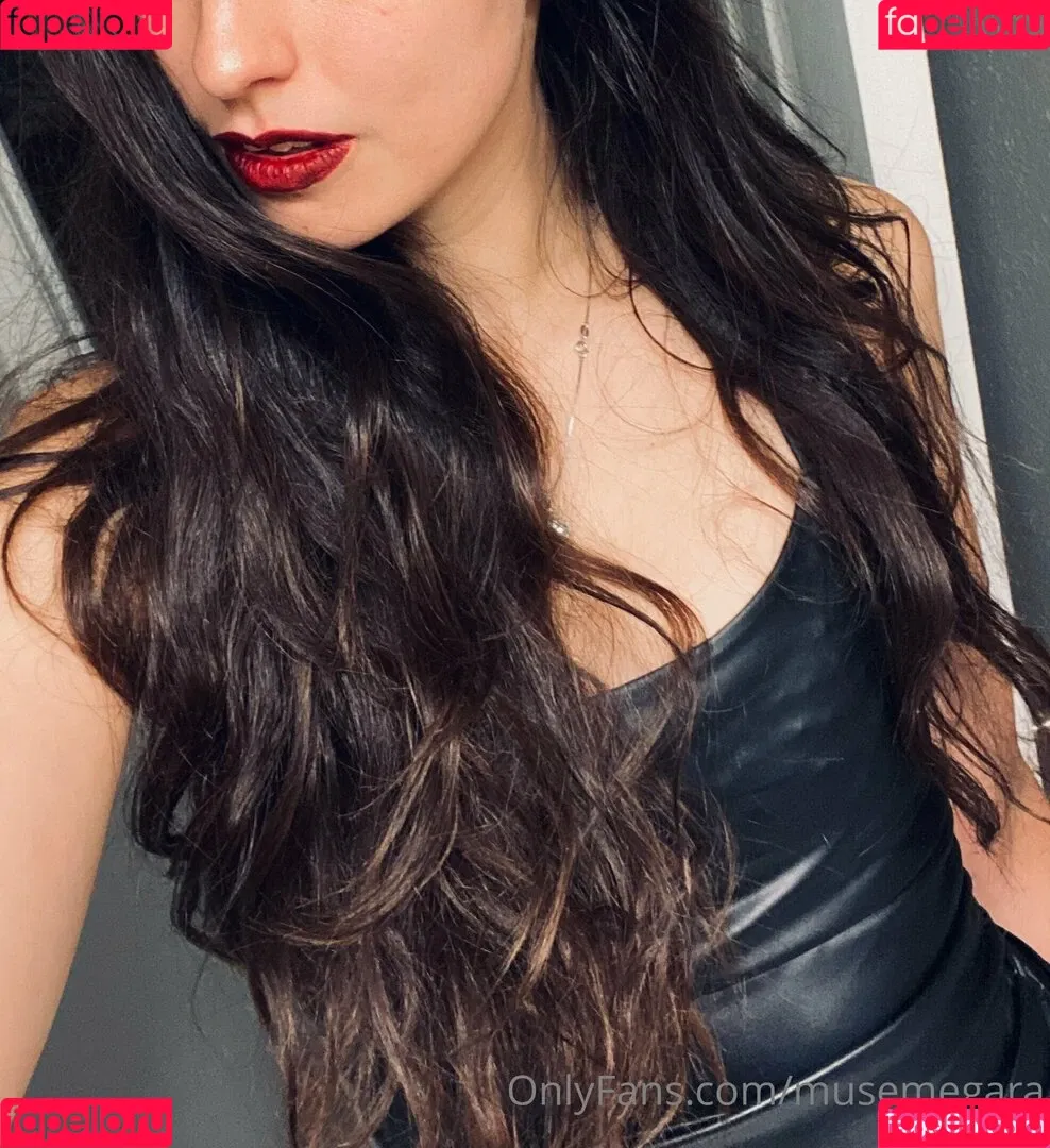 musemegara Onlyfans Photo Gallery 