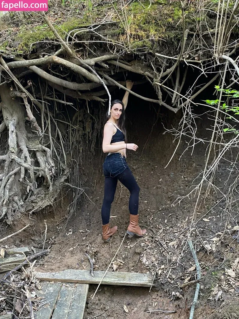 musemegara Onlyfans Photo Gallery 