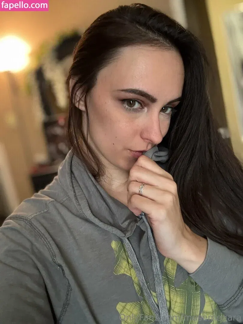 musemegara Onlyfans Photo Gallery 