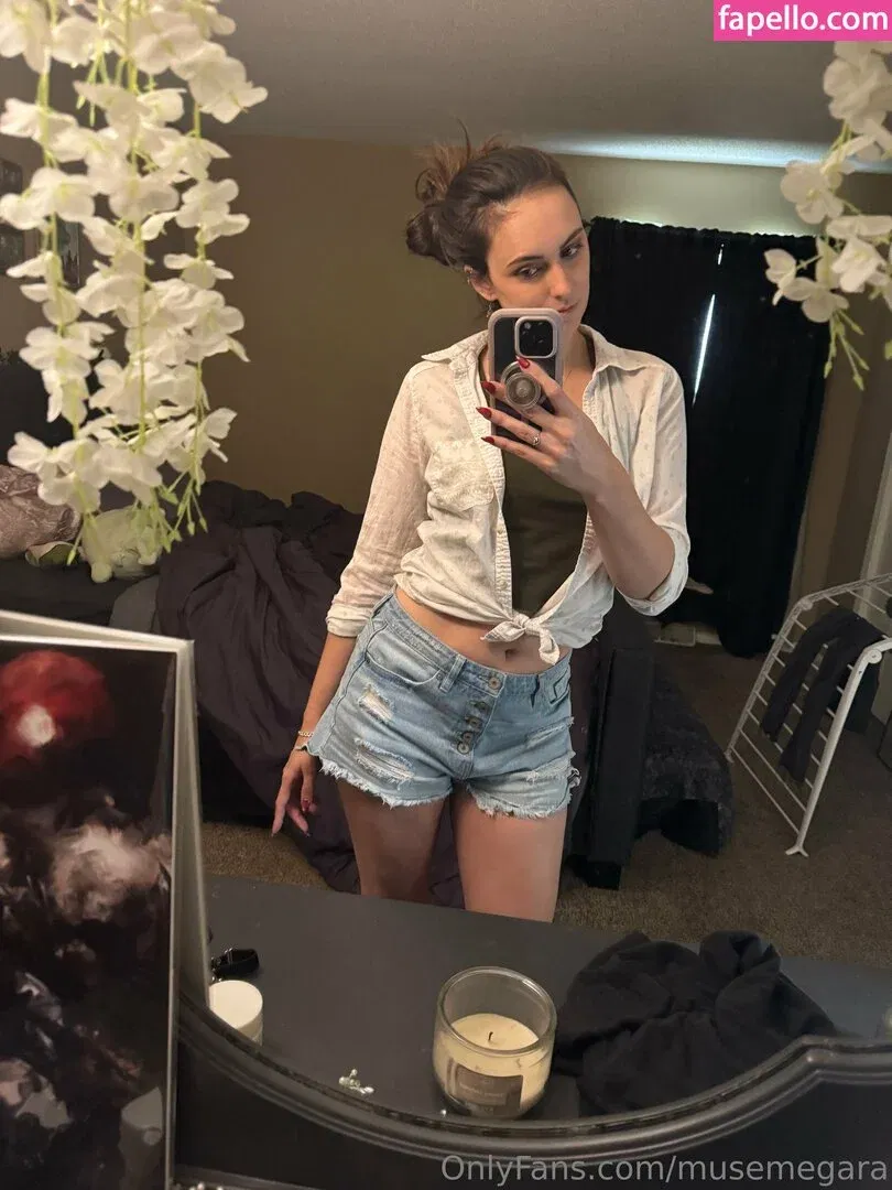 musemegara Onlyfans Photo Gallery 