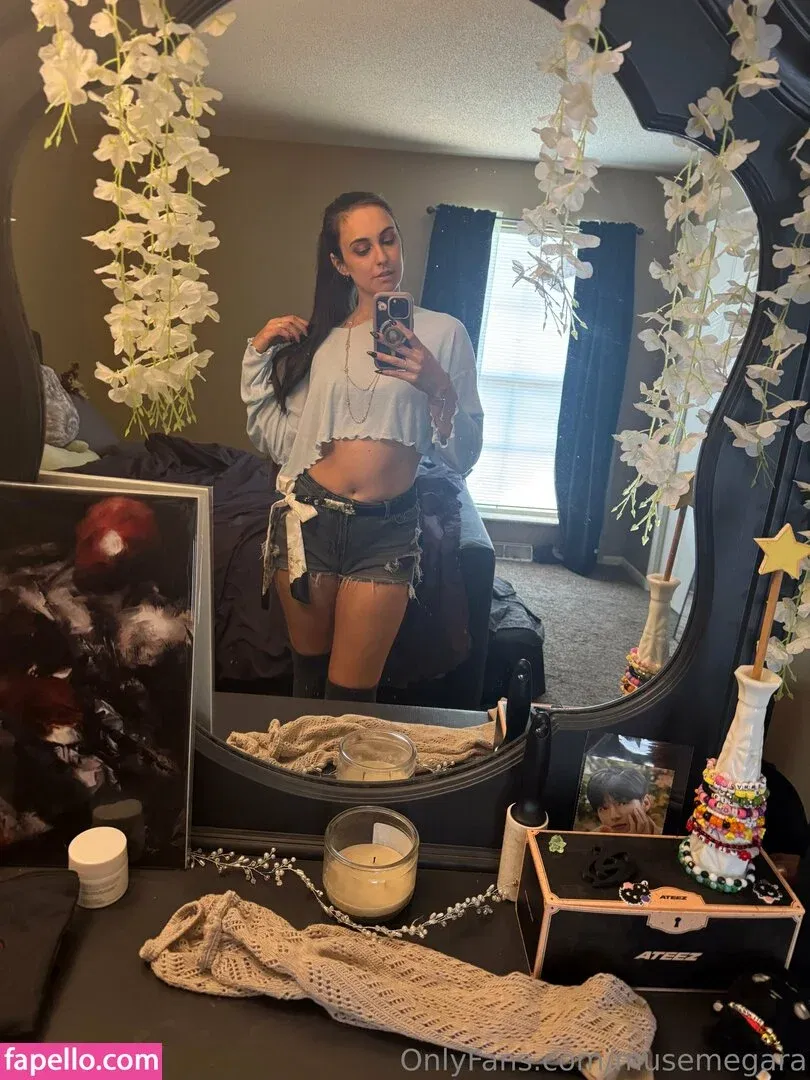 musemegara Onlyfans Photo Gallery 