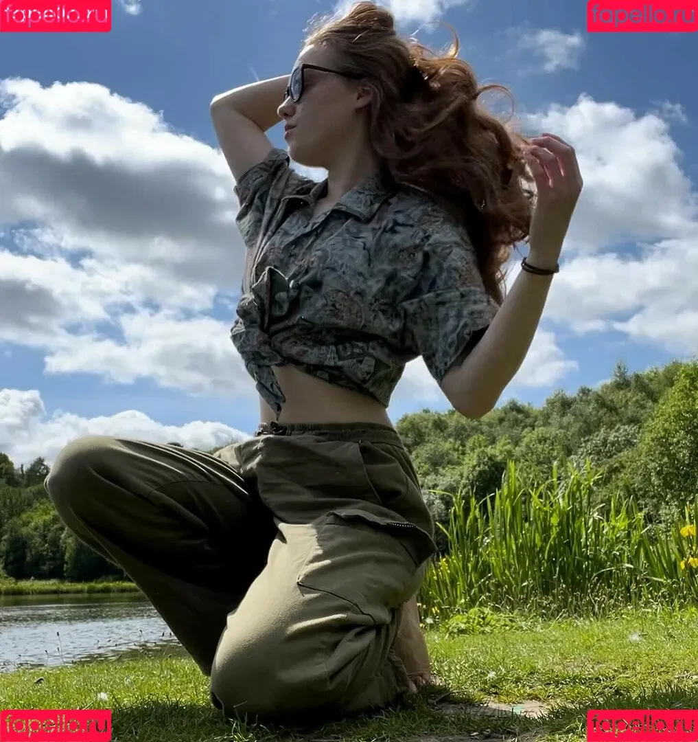 lucie_roams Onlyfans Photo Gallery 