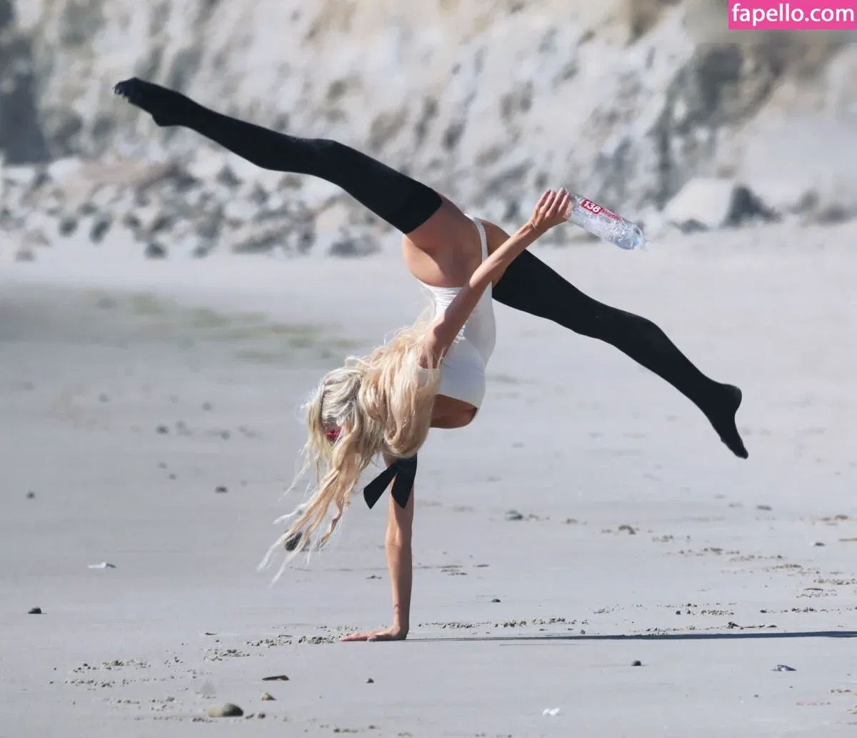 Daisy Lea Onlyfans Photo Gallery 