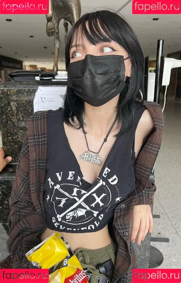 Valerya Salinas Onlyfans Photo Gallery 