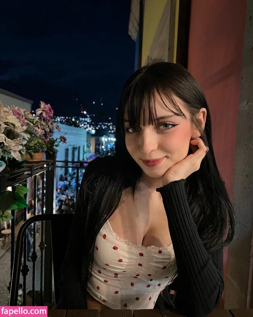 Valerya Salinas Onlyfans Photo Gallery 