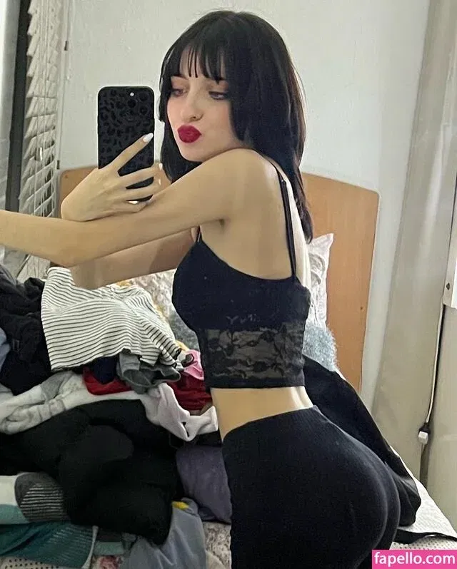 Valerya Salinas Onlyfans Photo Gallery 