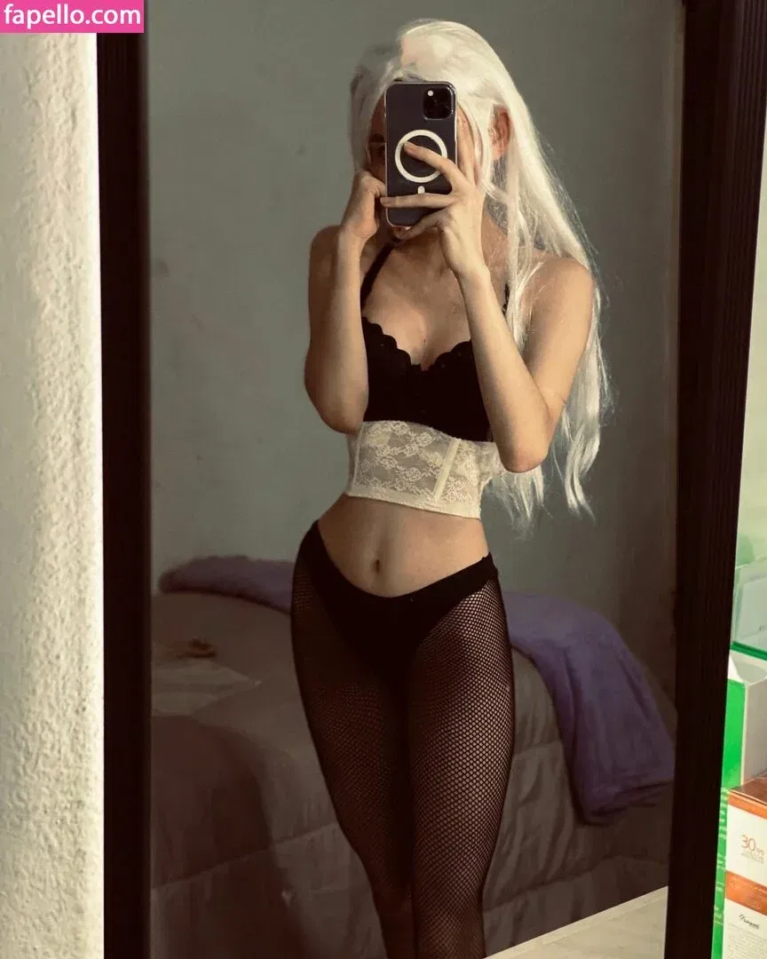 Valerya Salinas Onlyfans Photo Gallery 