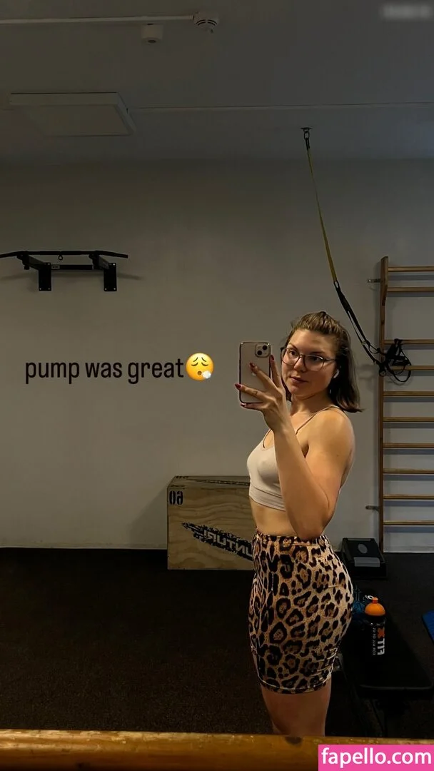 Anne Stötzner Onlyfans Photo Gallery 