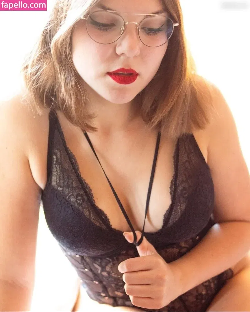 Anne Stötzner Onlyfans Photo Gallery 