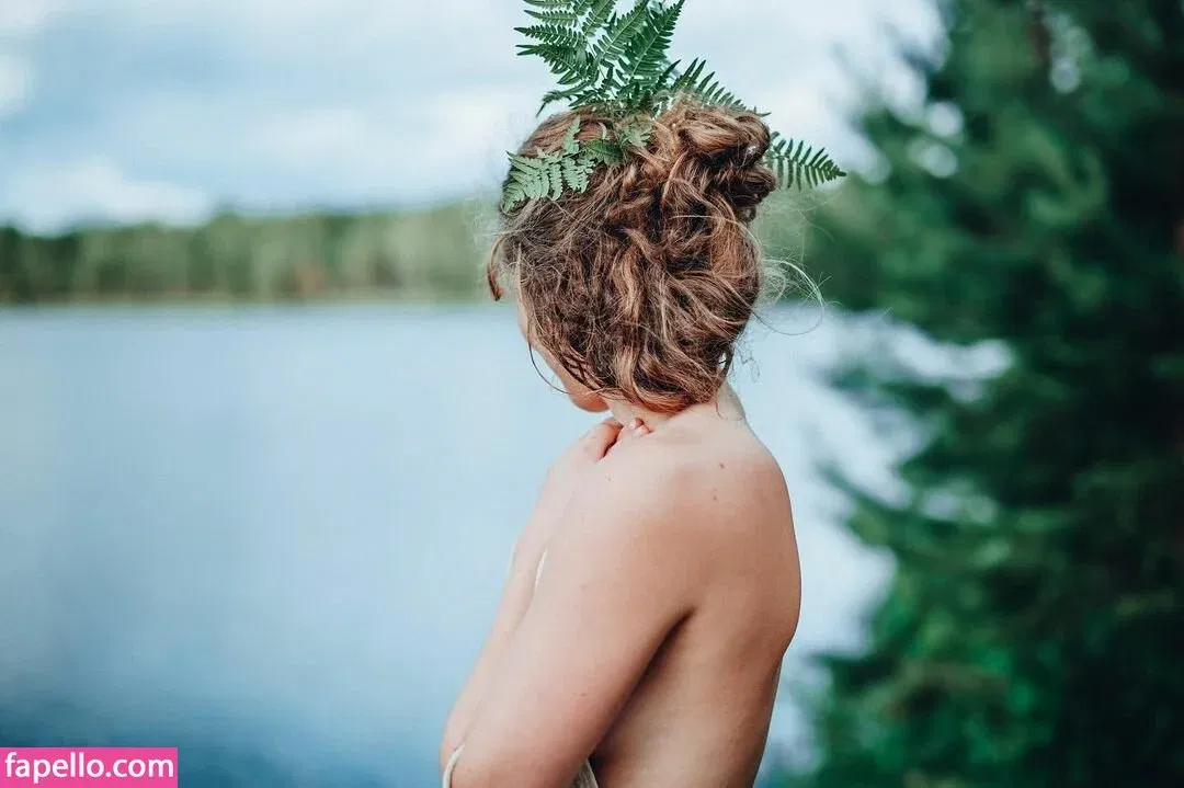 Henessi Schmidt Onlyfans Photo Gallery 