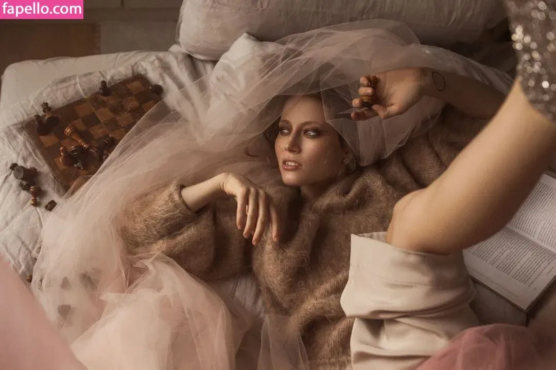 Henessi Schmidt Onlyfans Photo Gallery 