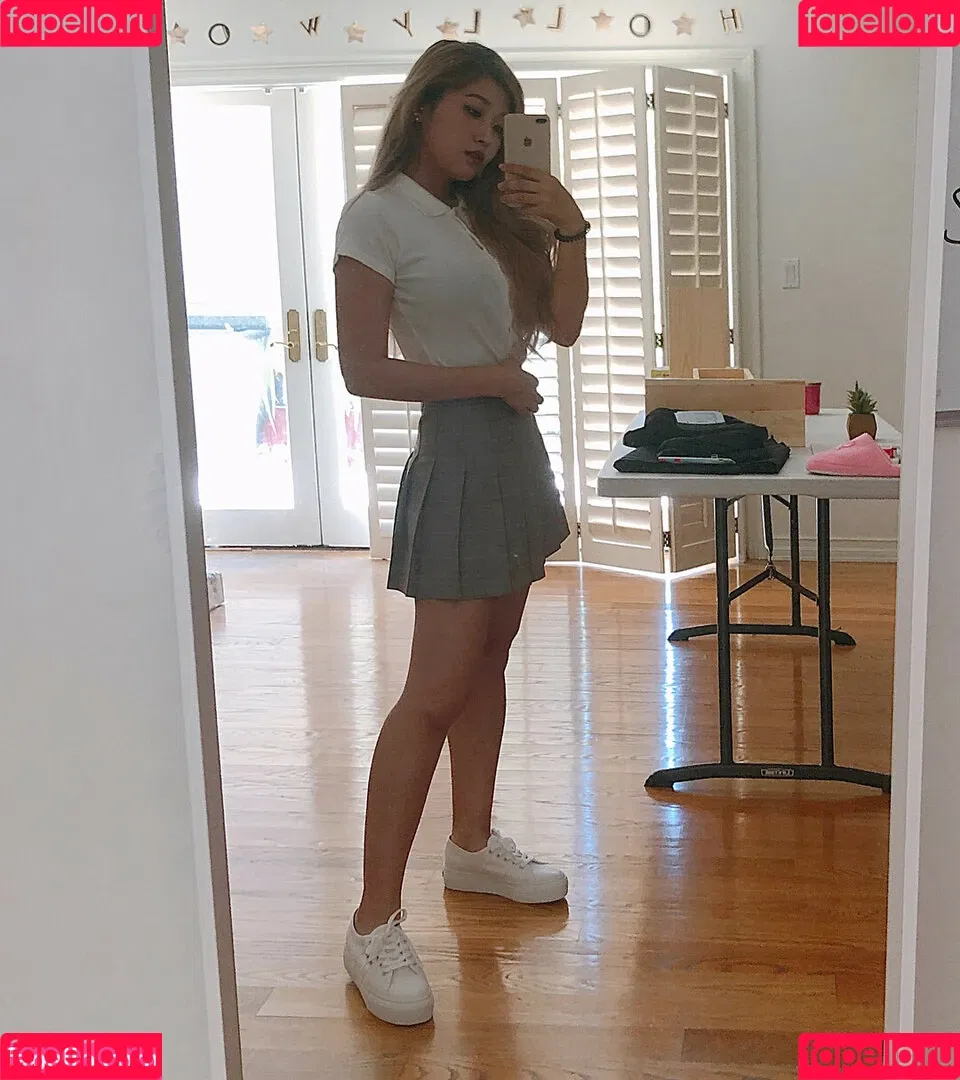 YoonHyoonAikuros Onlyfans Photo Gallery 