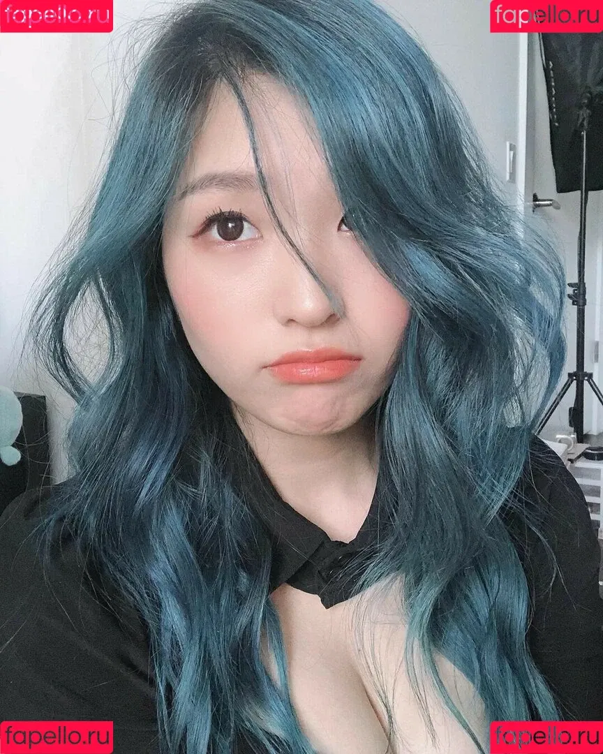 YoonHyoonAikuros Onlyfans Photo Gallery 