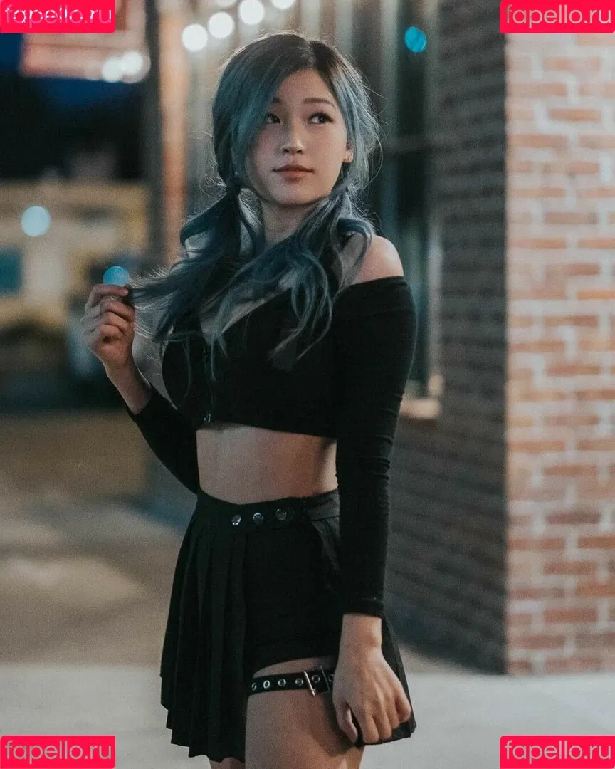 YoonHyoonAikuros Onlyfans Photo Gallery 