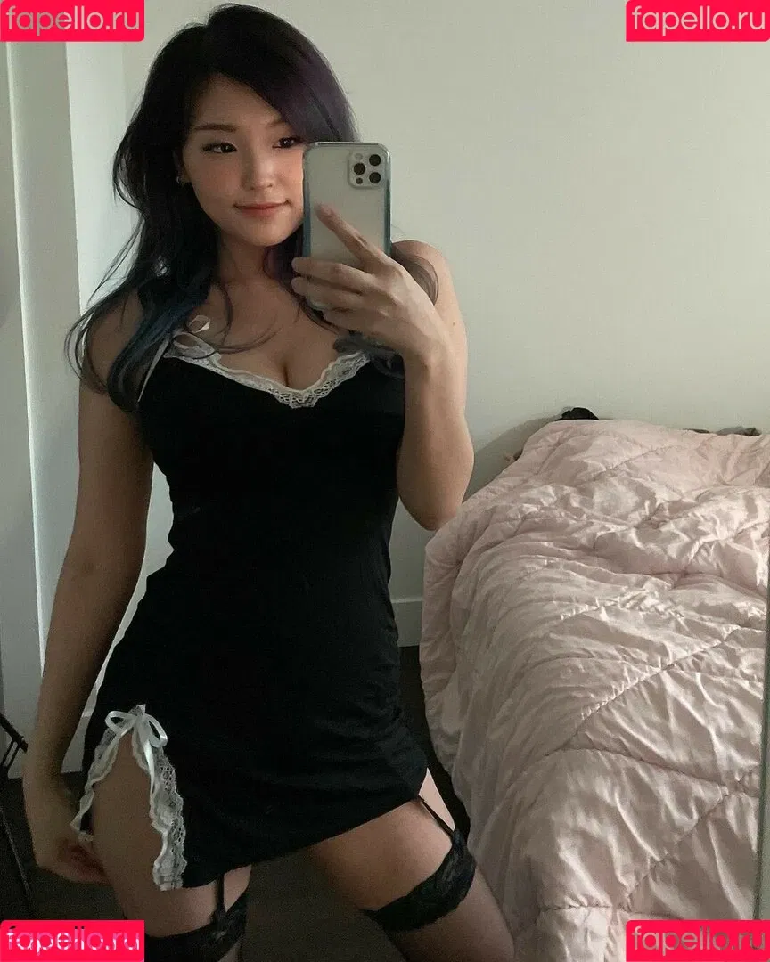 YoonHyoonAikuros Onlyfans Photo Gallery 