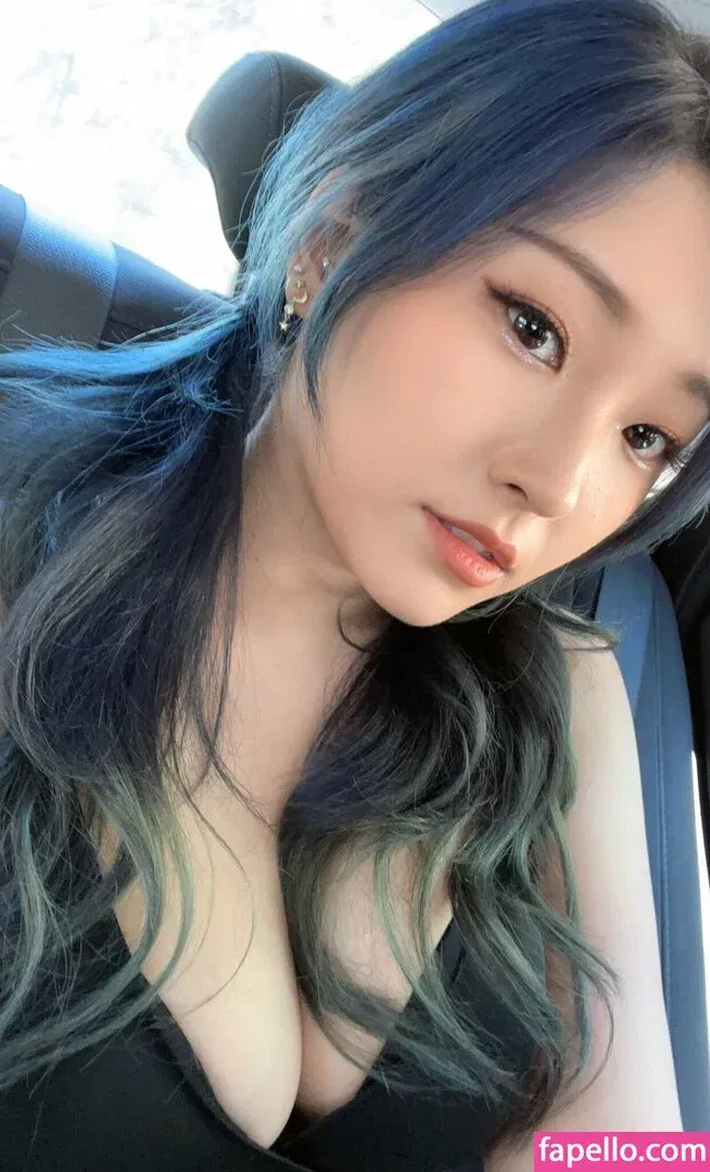 YoonHyoonAikuros Onlyfans Photo Gallery 