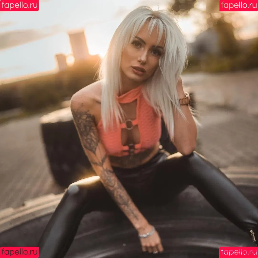 lenaxfz Onlyfans Photo Gallery 