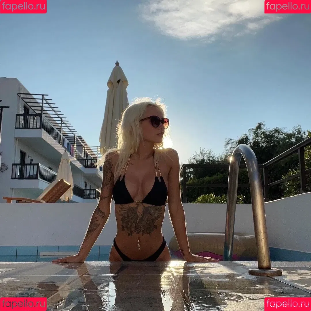 lenaxfz Onlyfans Photo Gallery 