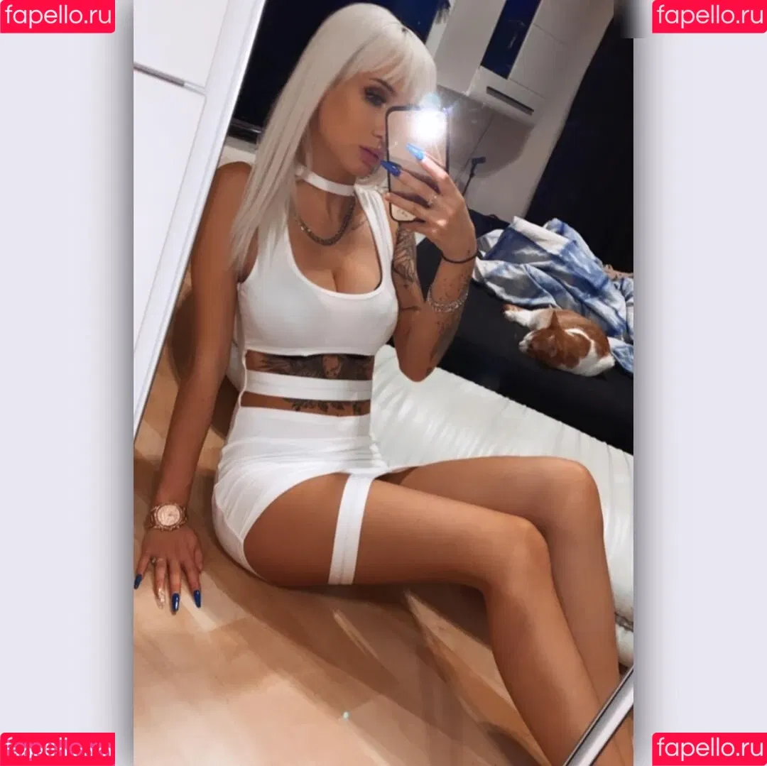 lenaxfz Onlyfans Photo Gallery 