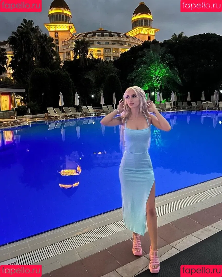 lenaxfz Onlyfans Photo Gallery 