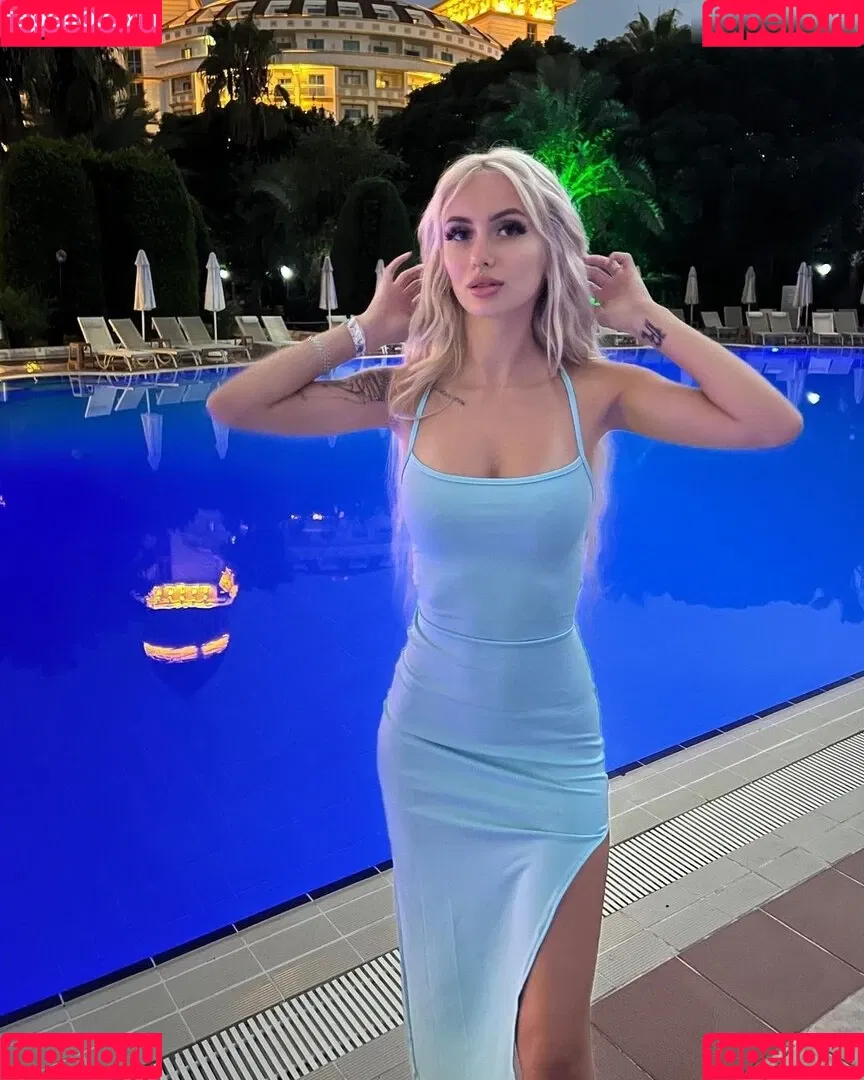 lenaxfz Onlyfans Photo Gallery 