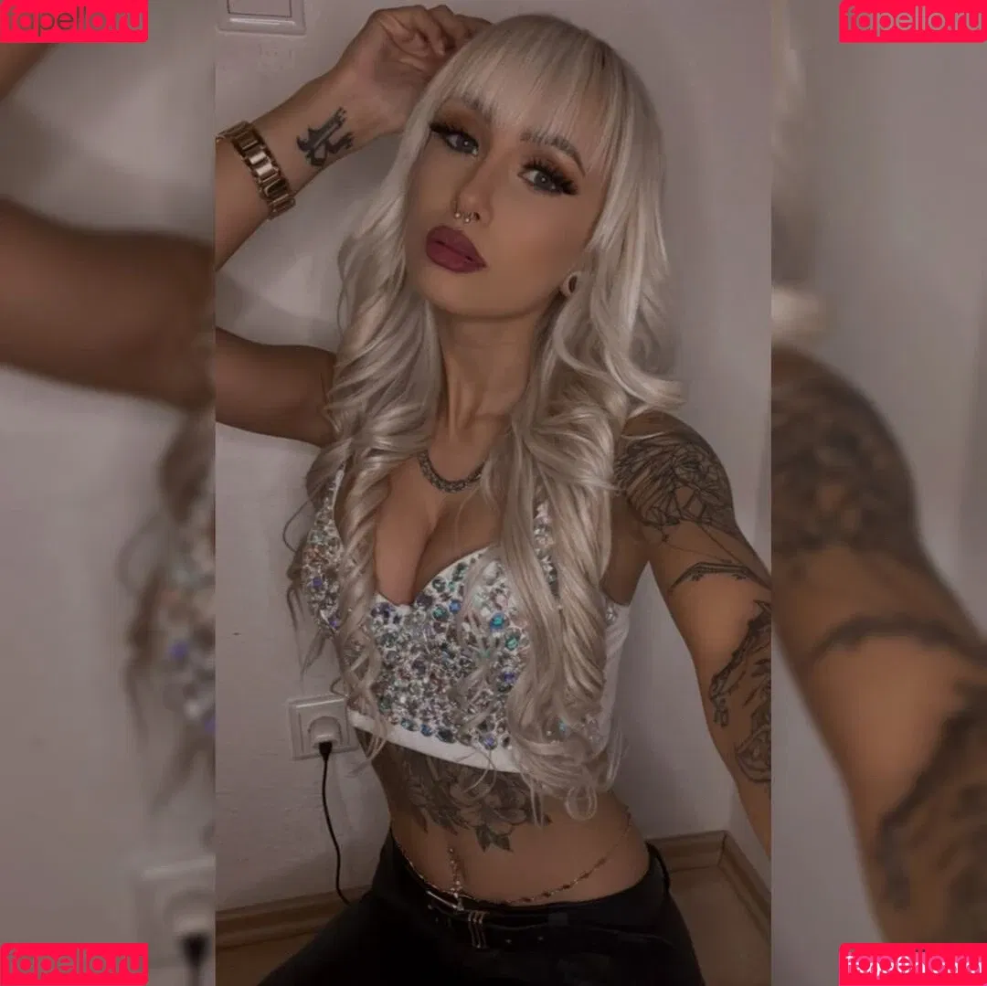 lenaxfz Onlyfans Photo Gallery 