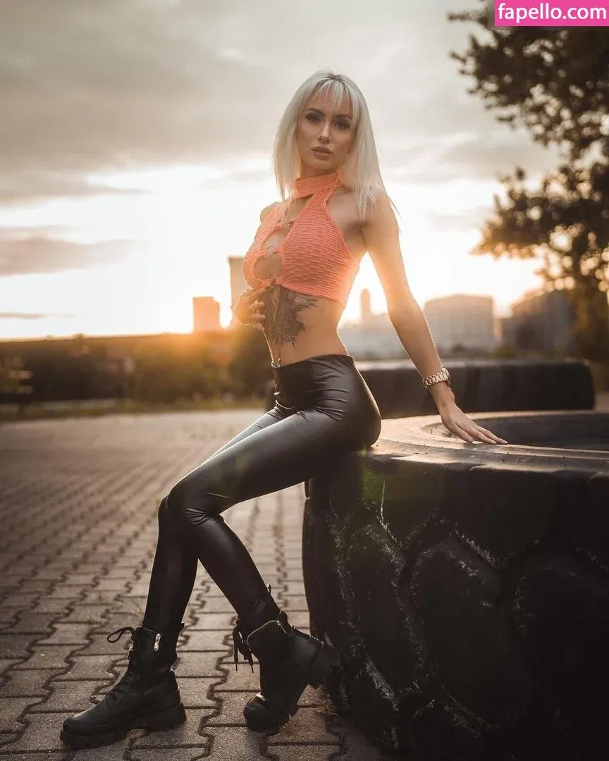 lenaxfz Onlyfans Photo Gallery 