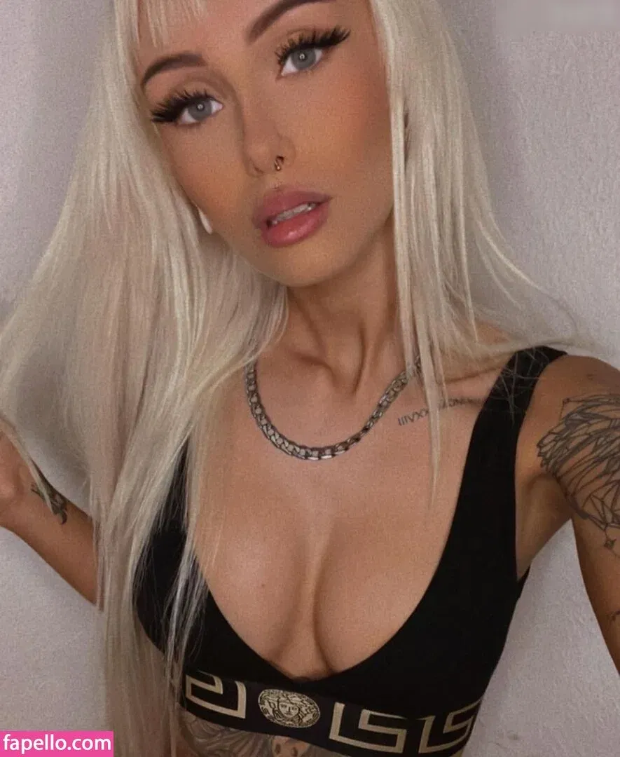 lenaxfz Onlyfans Photo Gallery 