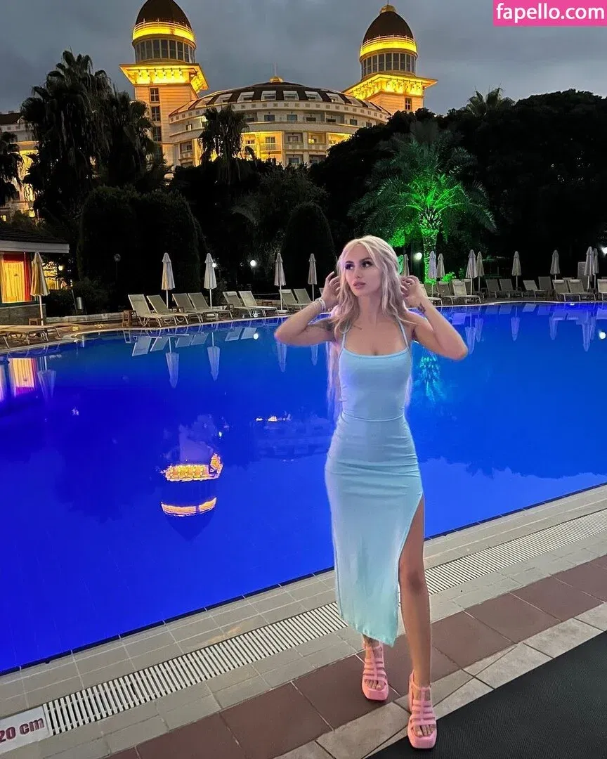 lenaxfz Onlyfans Photo Gallery 