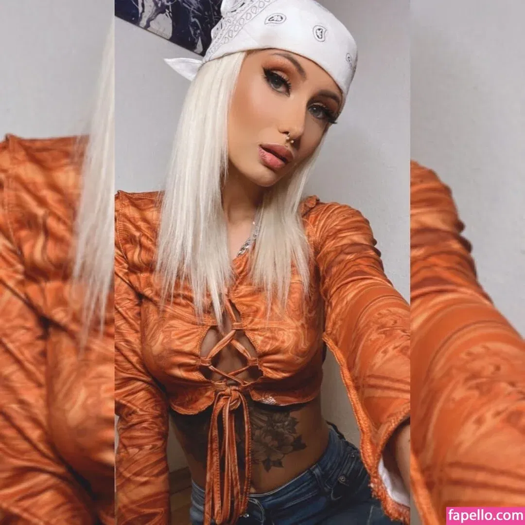 lenaxfz Onlyfans Photo Gallery 