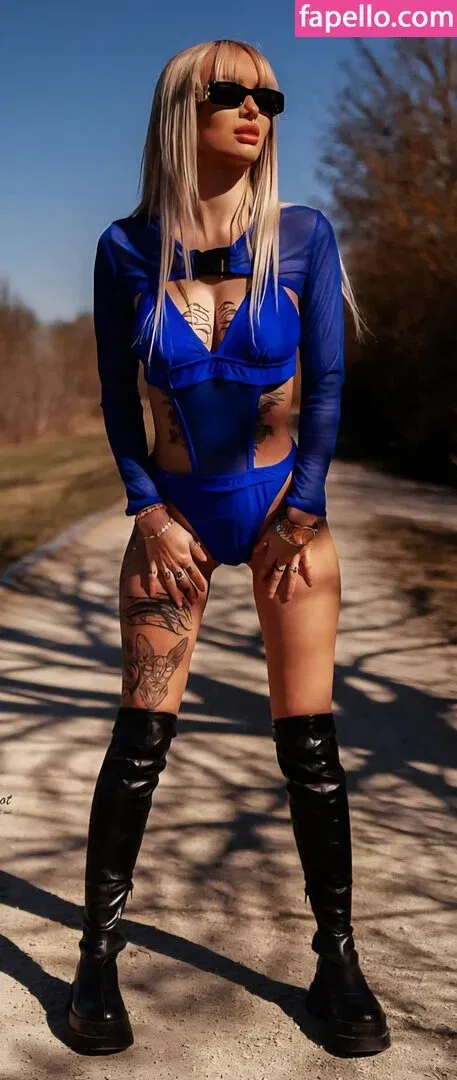 lenaxfz Onlyfans Photo Gallery 