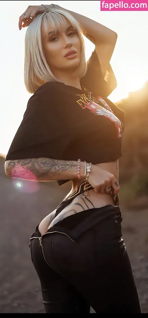 lenaxfz Onlyfans Photo Gallery 