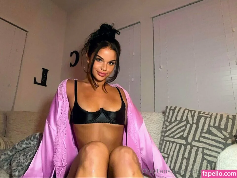 Chloe Swain Onlyfans Photo Gallery 