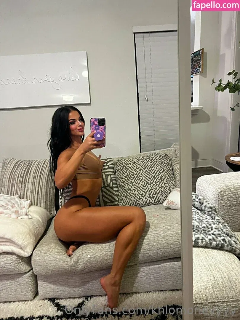 Chloe Swain Onlyfans Photo Gallery 