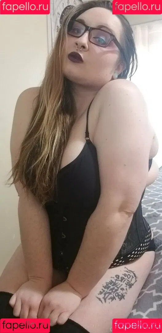 eilipaige Onlyfans Photo Gallery 